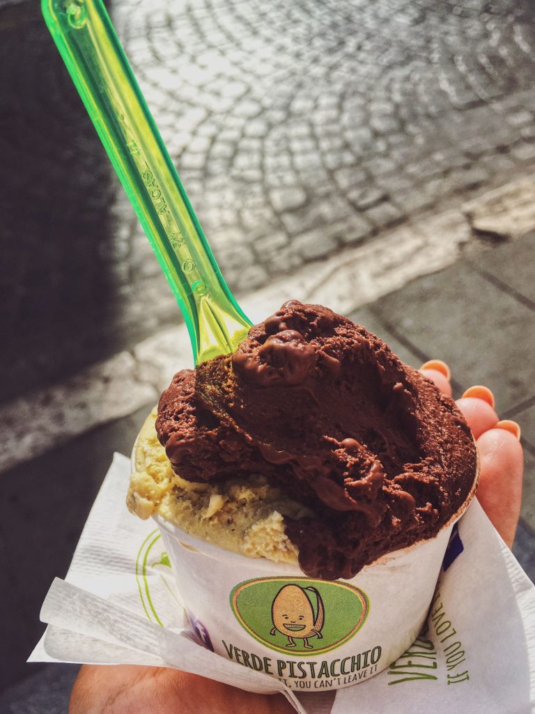Мороженое в Риме