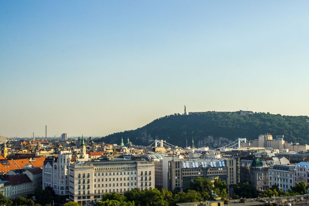Вид на Будапешт с базилики Святого Иштвана
