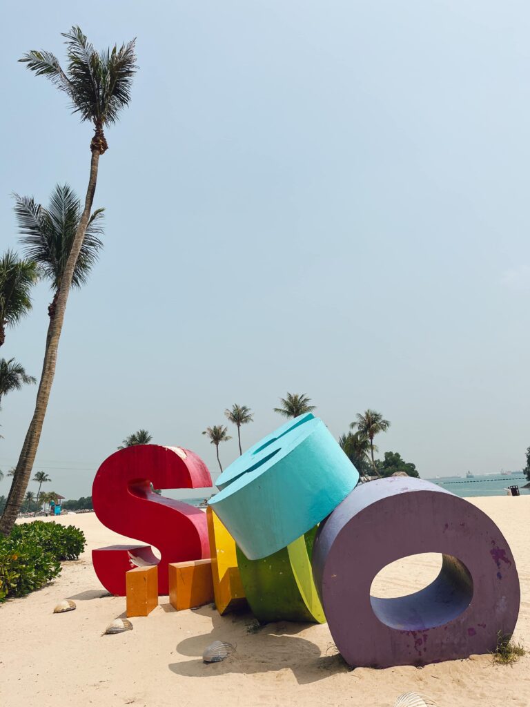 Пляж Siloso Beach в Сингапуре