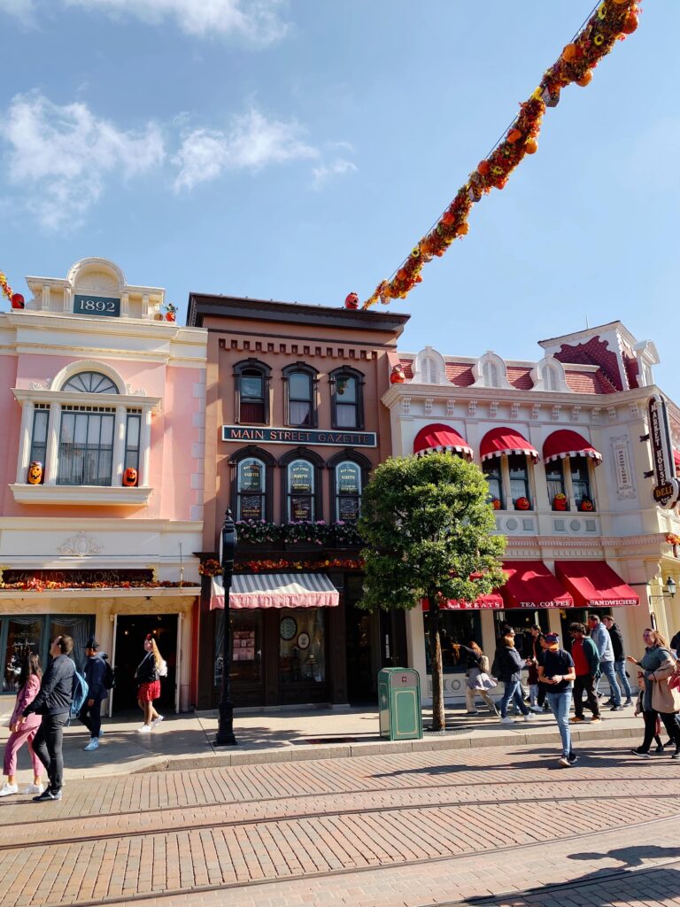 главная улица Disneyland Paris