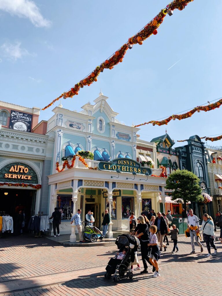 главная улица Disneyland Paris